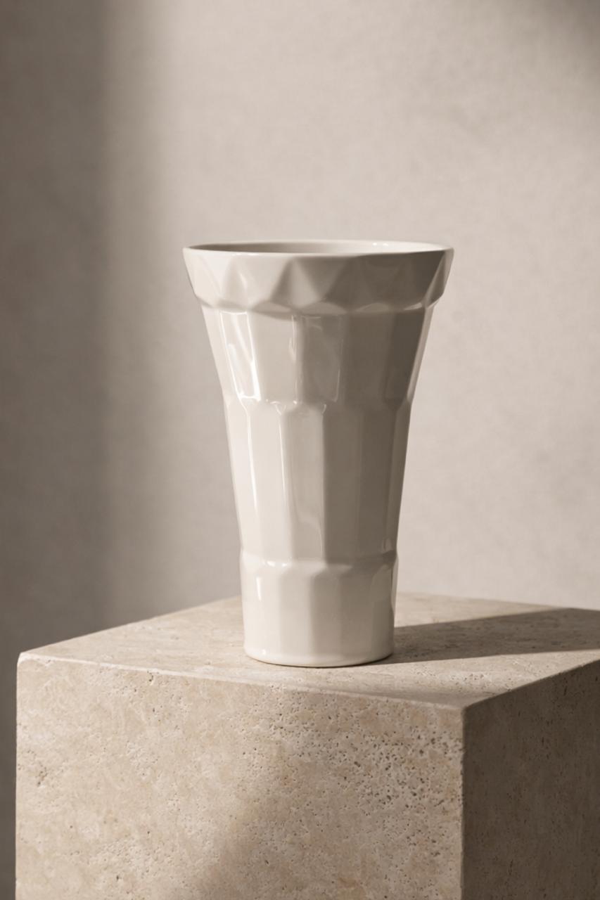 Hareze vessel — ceramic and fire